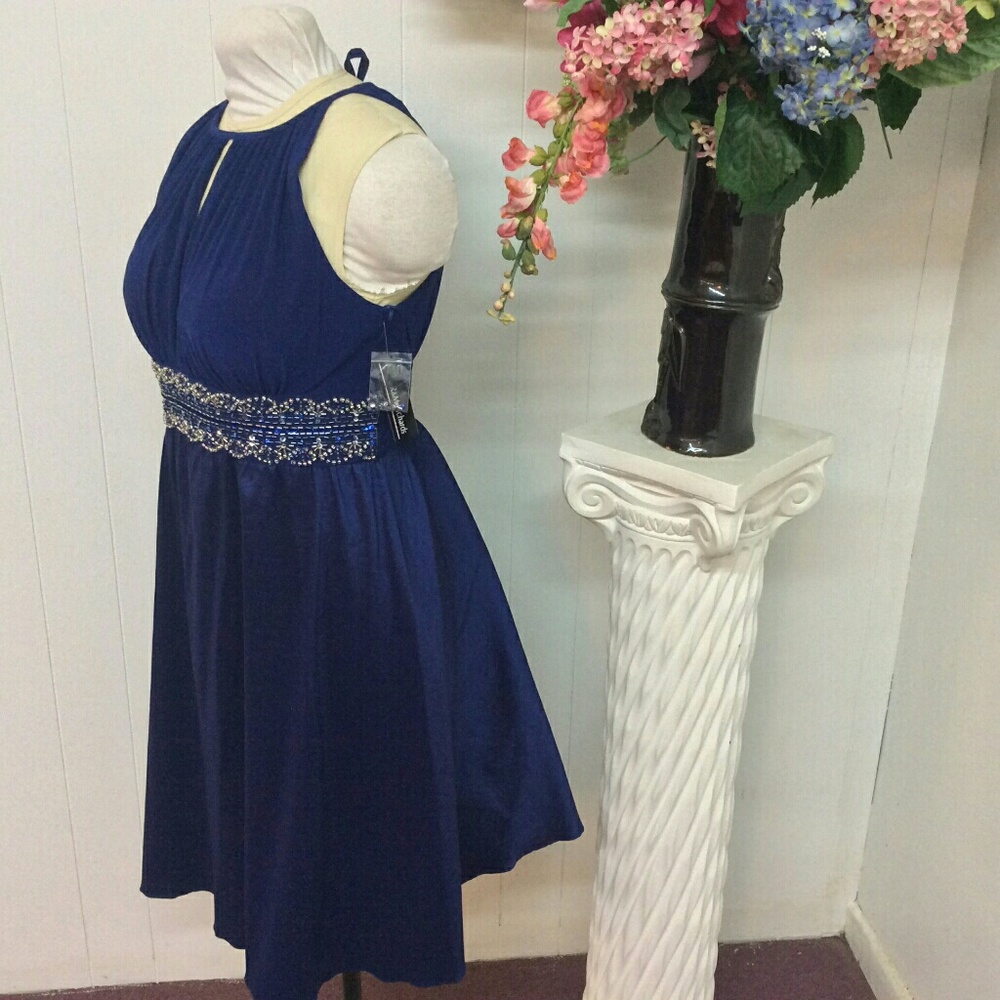 ~SOLD ~& M Richard Navy Dress - Picture 3 of 6